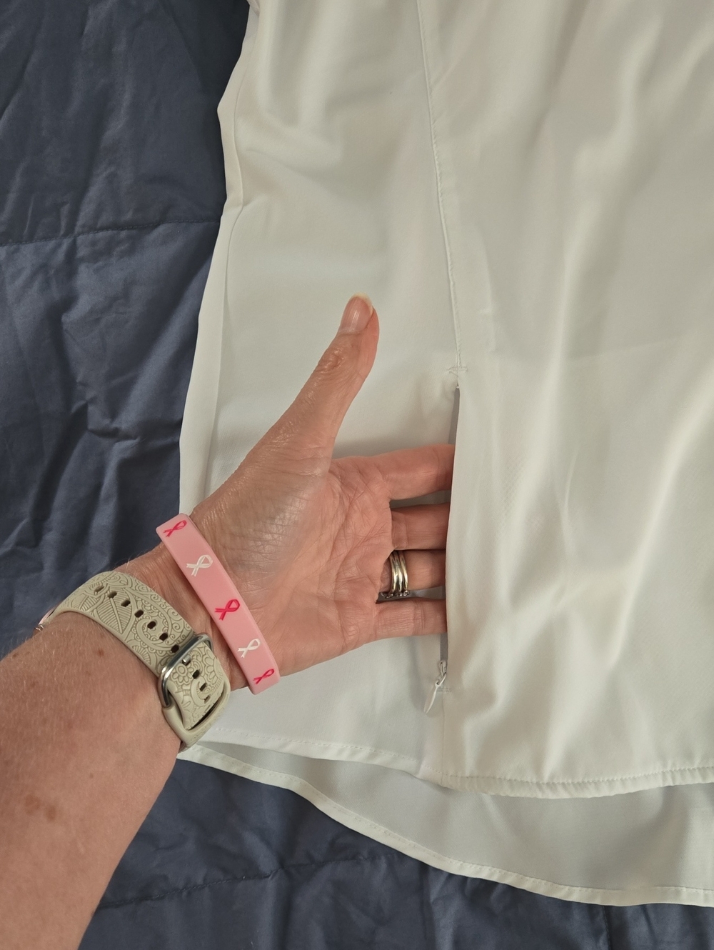 Magellan Outdoors Women's Short-Sleeve Shirt Size XXL White. Like new! - Picture 8 of 11